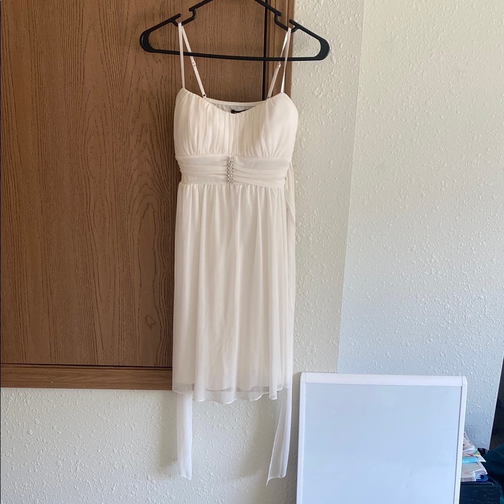 Elegant White Spaghetti Strap Dress